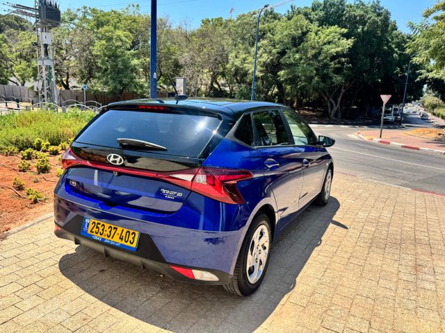 יונדאי i20