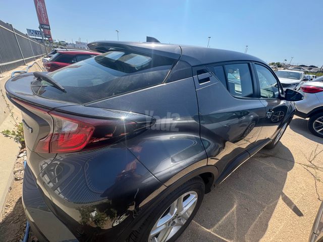 טויוטה C-HR
