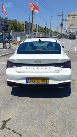 יונדאי אלנטרה