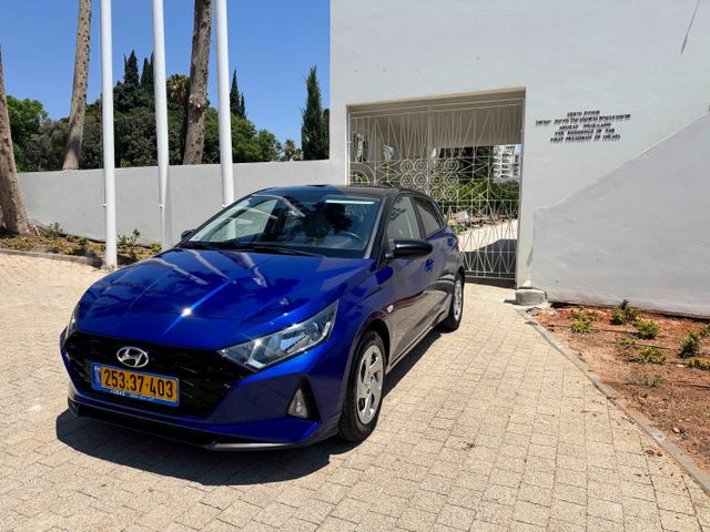 יונדאי i20