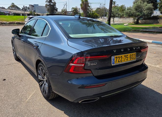 וולוו S60