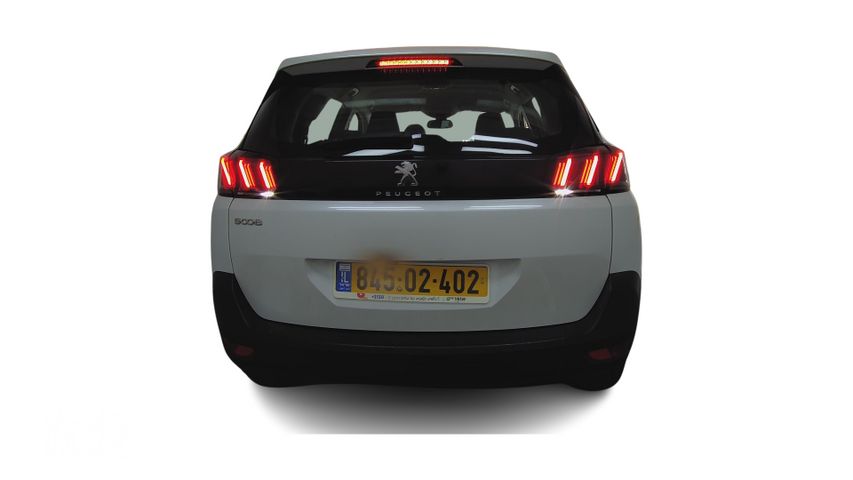 פיג'ו 5008