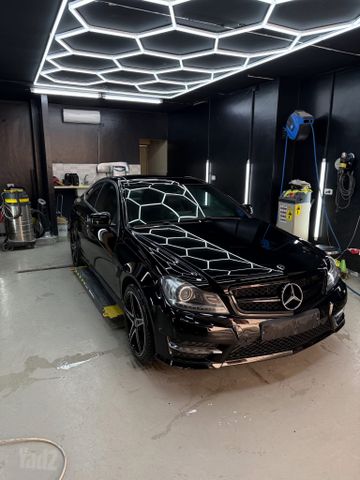 מודעת רכב מרצדס-בנץ C-class