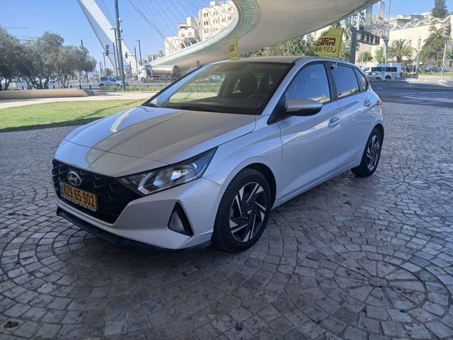 מודעת רכב יונדאי i20