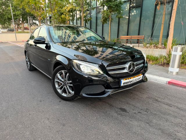 מודעת רכב מרצדס-בנץ C-class