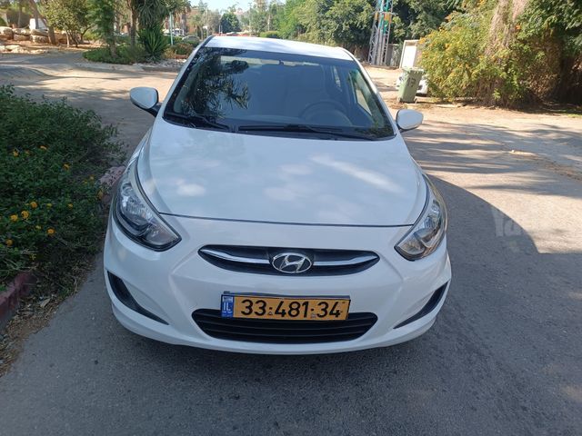 יונדאי אקסנט i25