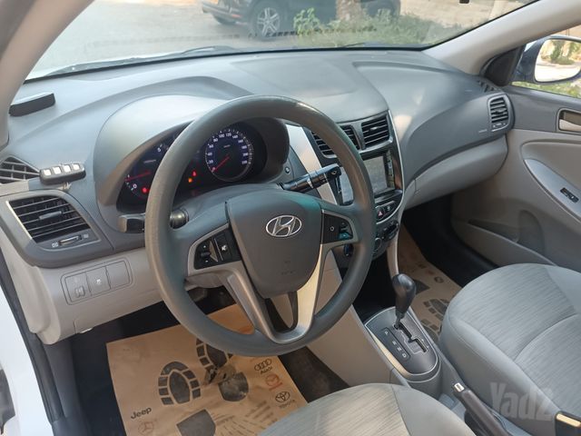 יונדאי אקסנט i25