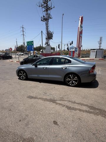 וולוו S60