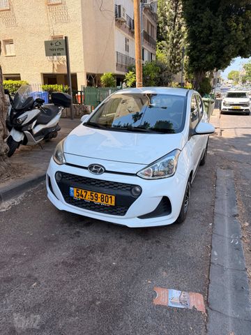 יונדאי i10
