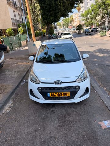 יונדאי i10