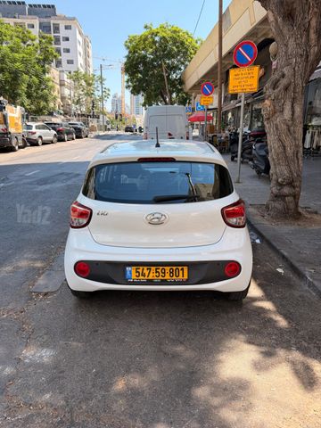 יונדאי i10