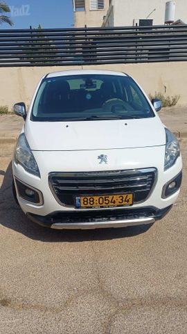 פיג'ו 3008