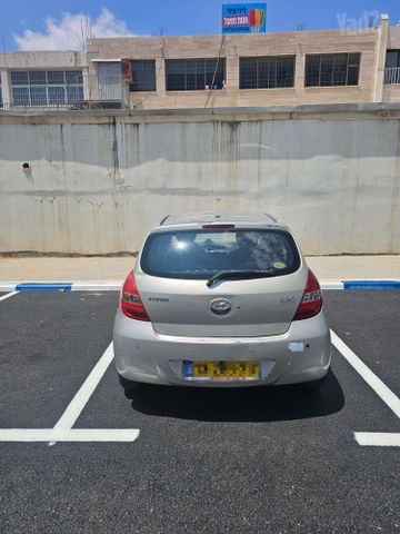 יונדאי i20