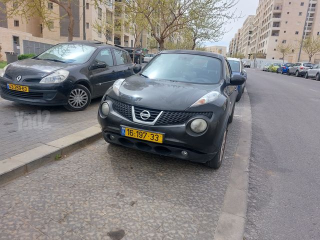 מודעת רכב ניסאן ג'וק
