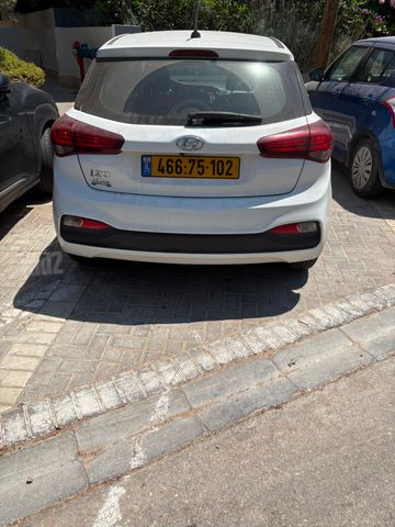 יונדאי i20
