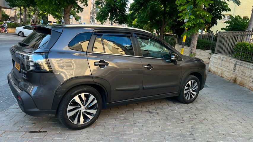 סוזוקי S-Cross