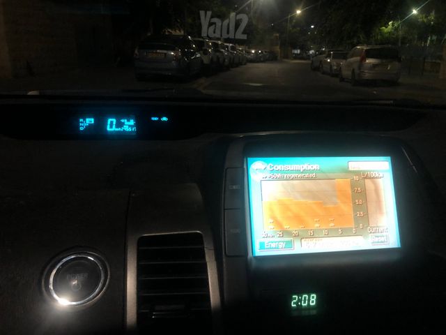 טויוטה פריוס