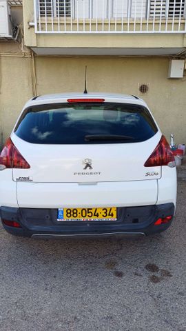 פיג'ו 3008
