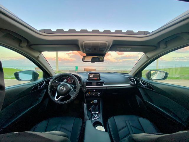 מאזדה 3