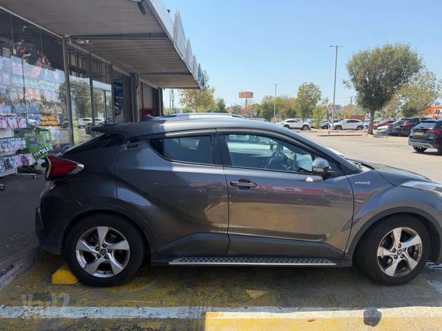 טויוטה C-HR