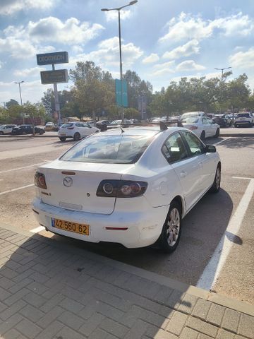 מאזדה 3