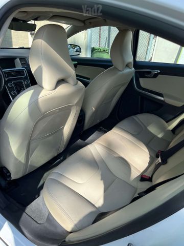 וולוו S60