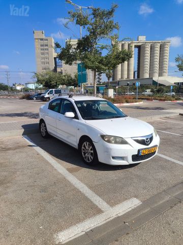 מאזדה 3