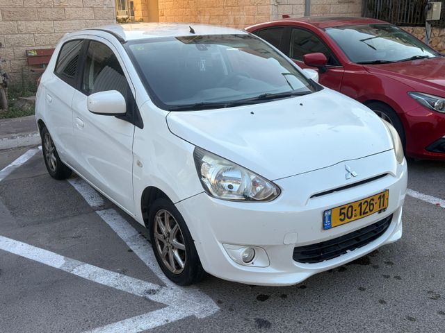 מיצובישי ספייס סטאר