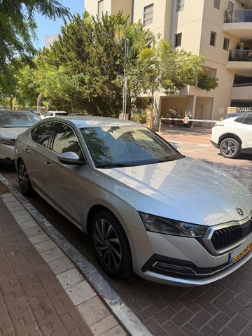 סקודה אוקטביה