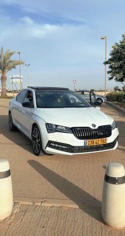מודעת רכב סקודה סופרב