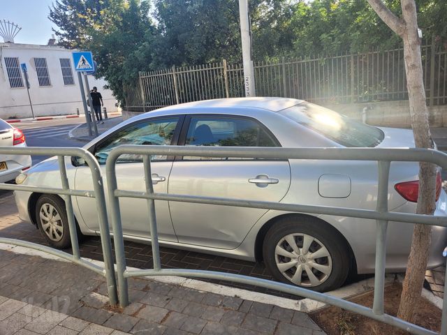 טויוטה קורולה