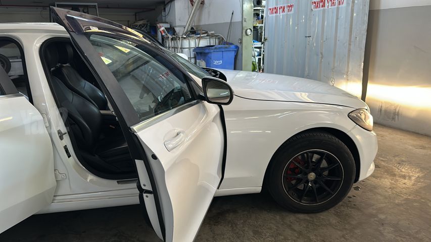 מרצדס-בנץ C-class