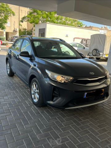 מודעת רכב קיה סטוניק