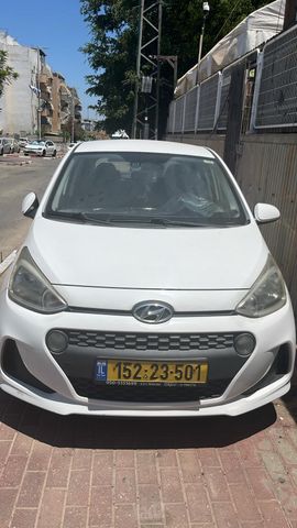 יונדאי i10