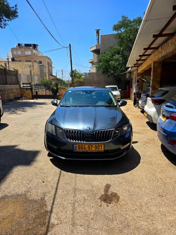 סקודה אוקטביה