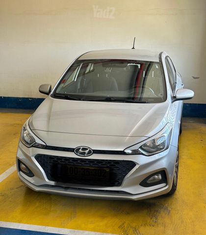 מודעת רכב יונדאי i20