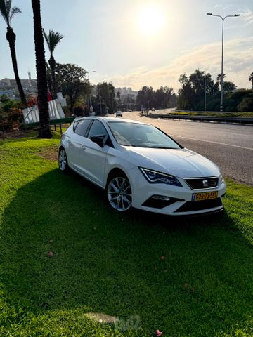 סיאט לאון