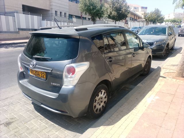 טויוטה ורסו