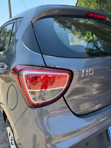 יונדאי i10