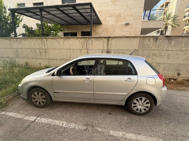 טויוטה קורולה