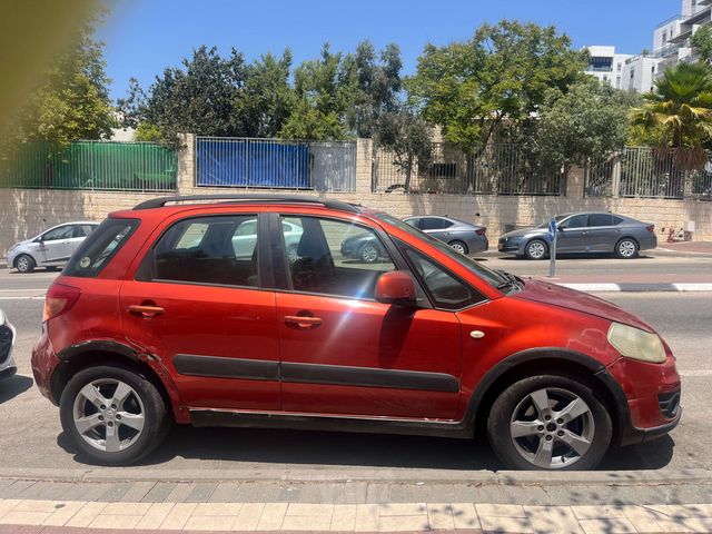 סוזוקי SX4
