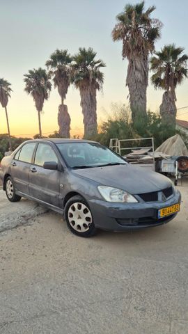 מיצובישי לנסר