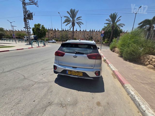 קיה נירו