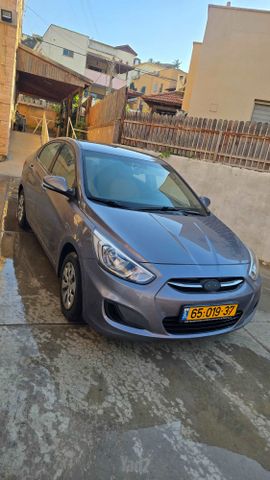 יונדאי אקסנט i25