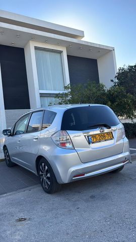 מודעת רכב הונדה ג'אז