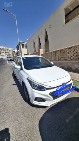 יונדאי i20
