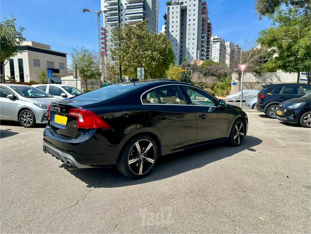 וולוו S60