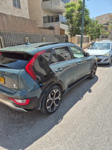 קיה נירו