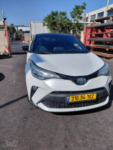 טויוטה C-HR