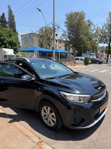 קיה סטוניק